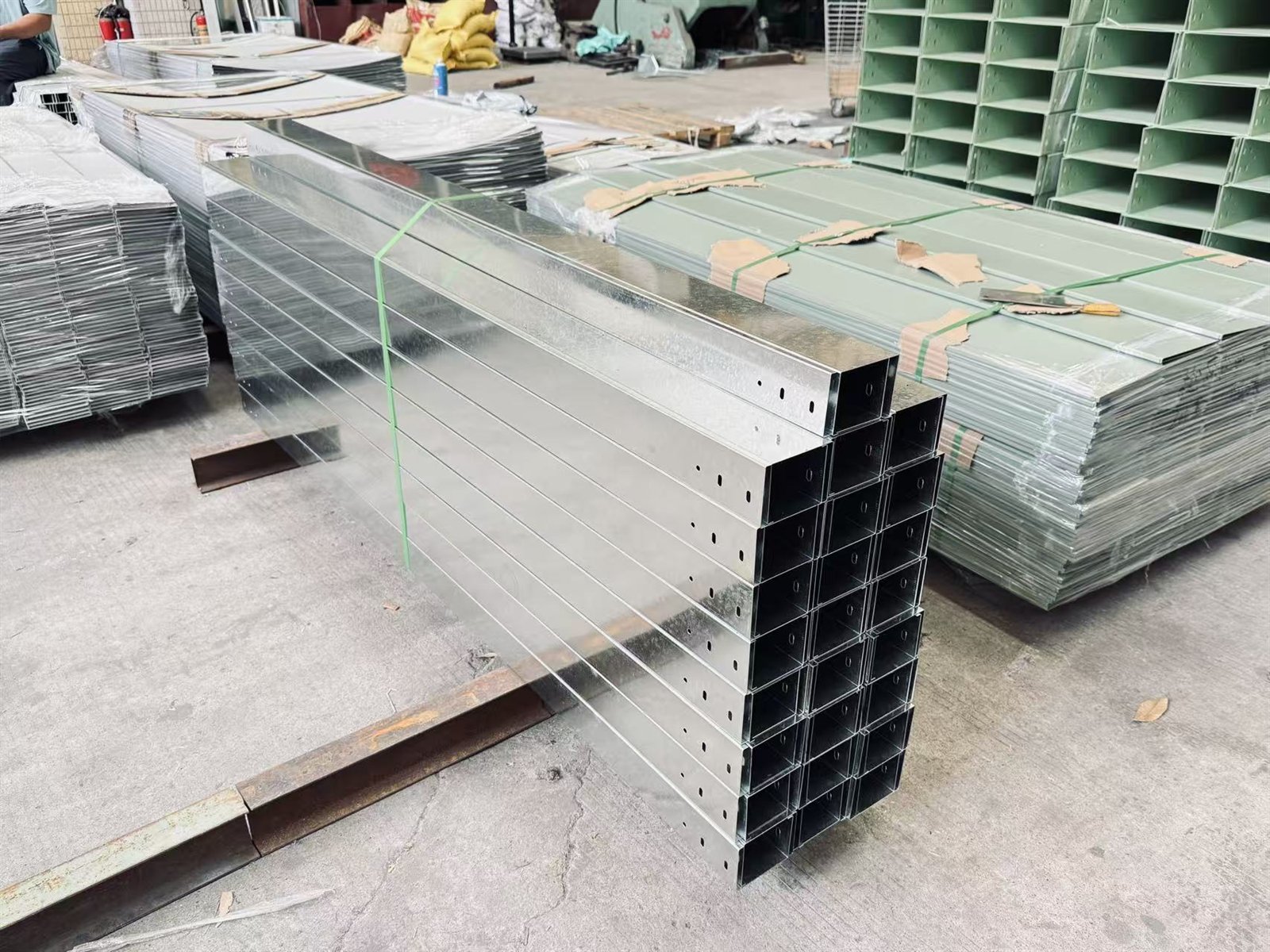Cable trunking
